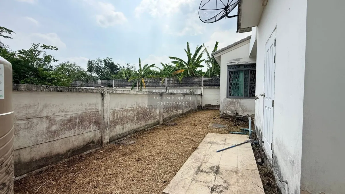 For Sale House , Perfect Place Phatthanakan - Srinakarin , corner
