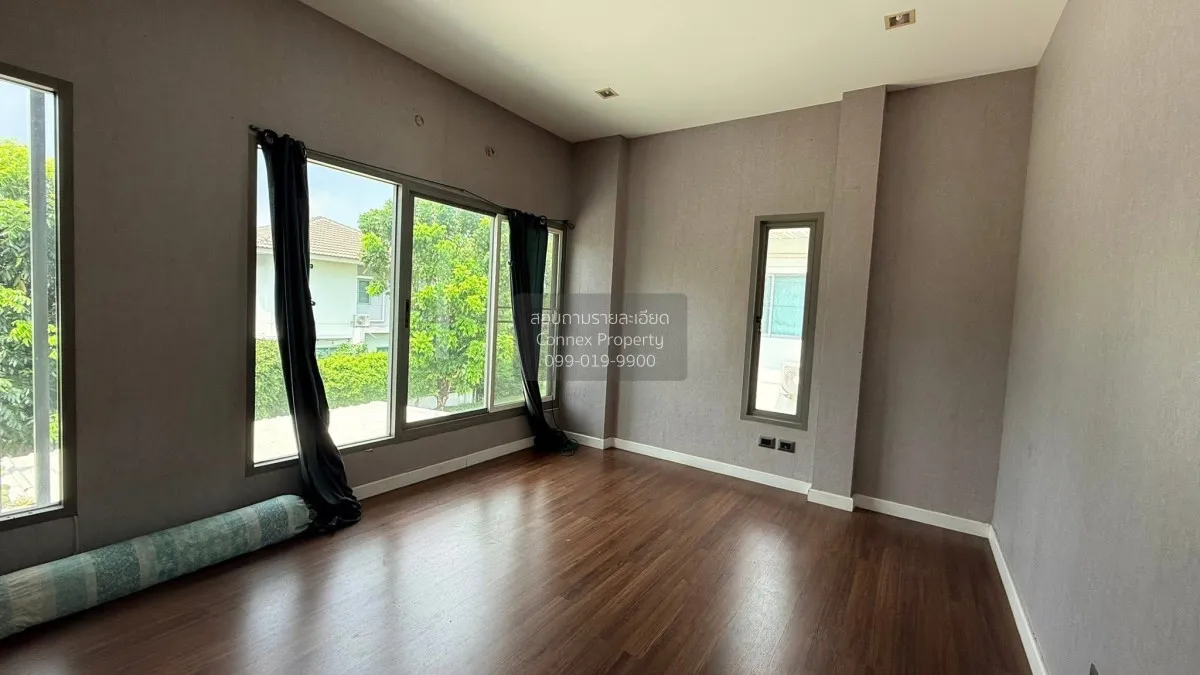 For Sale House , Perfect Place Phatthanakan - Srinakarin , corner