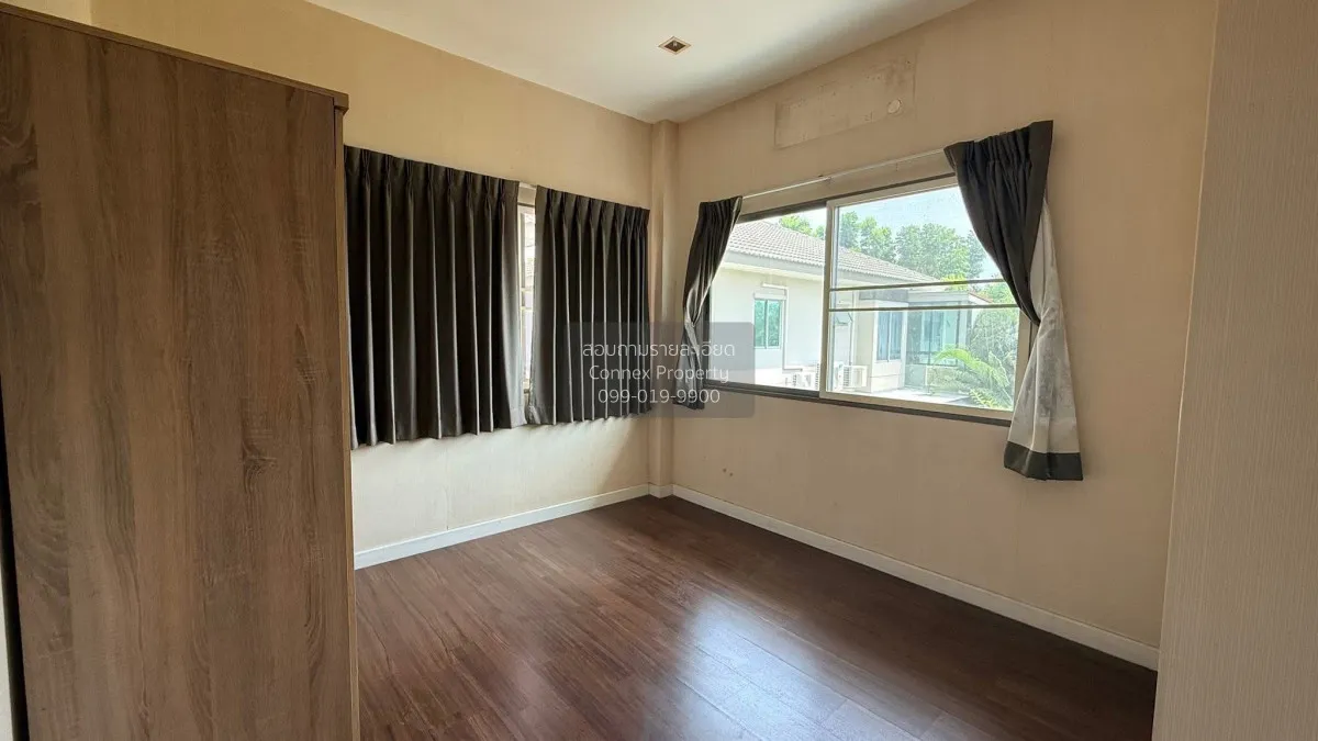 For Sale House , Perfect Place Phatthanakan - Srinakarin , corner