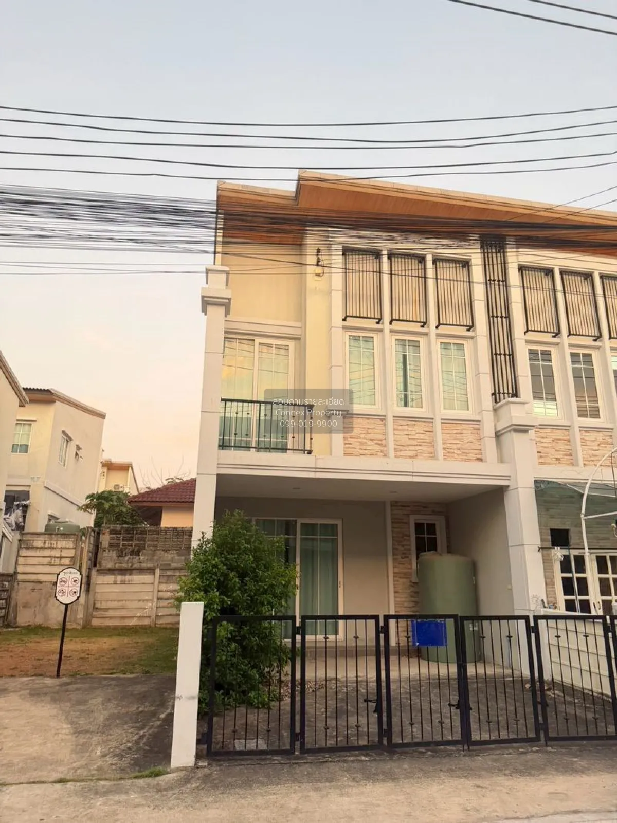 For Sale Townhouse/Townhome  , Golden Town South Pattaya-Sukhumvi 1