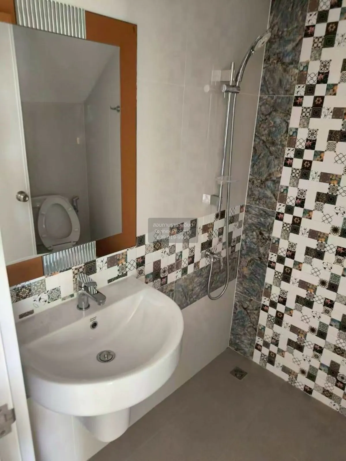 For Sale Townhouse/Townhome  , Golden Town South Pattaya-Sukhumvi