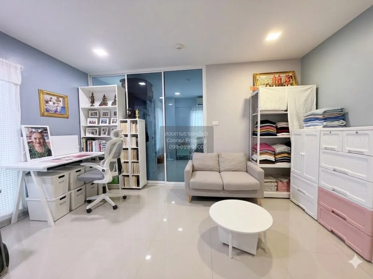 For Sale Condo , The One Plus Srinakarin , corner unit , Hua Mak  1