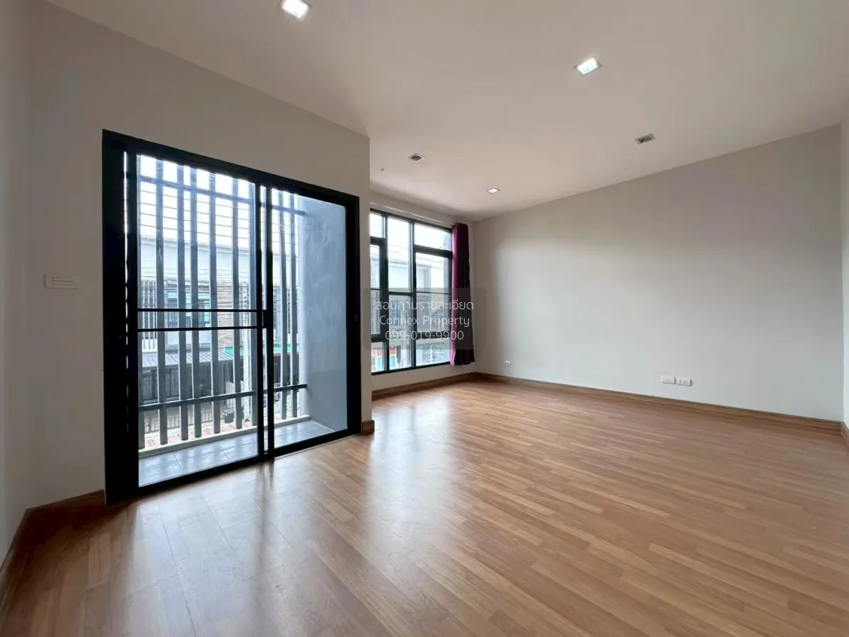 For Sale Townhouse/Townhome  , Rubik Cube Petchkasem 81/6 , newly 2