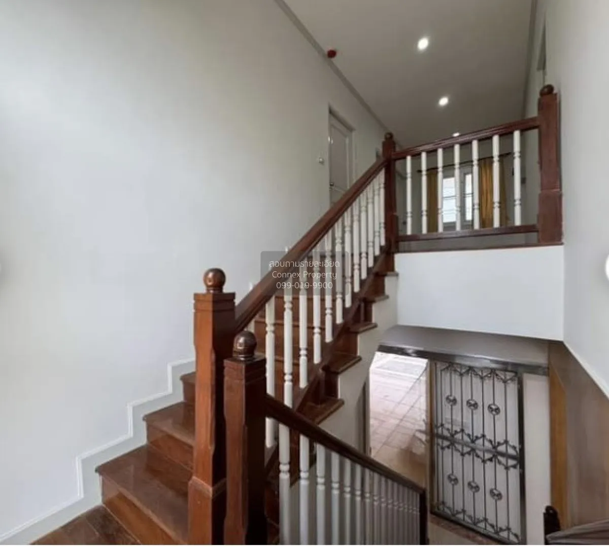 For Sale House , Passorn 5 Sathorn - Kallapaphruek , MRT-Phetkase 4