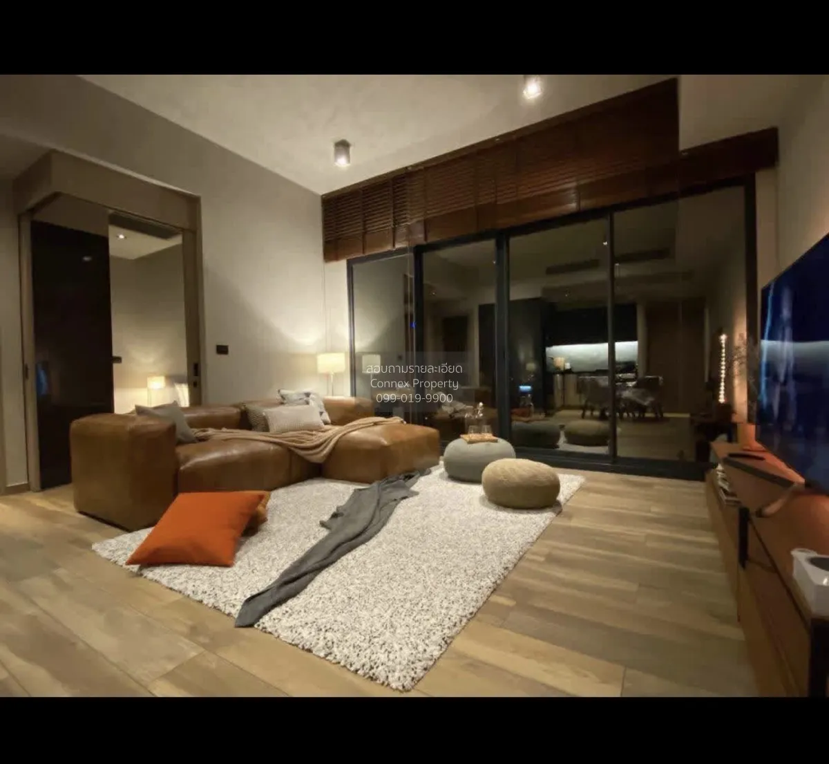 For Rent Condo , The Lofts Asoke , high floor , newly renovated , 1