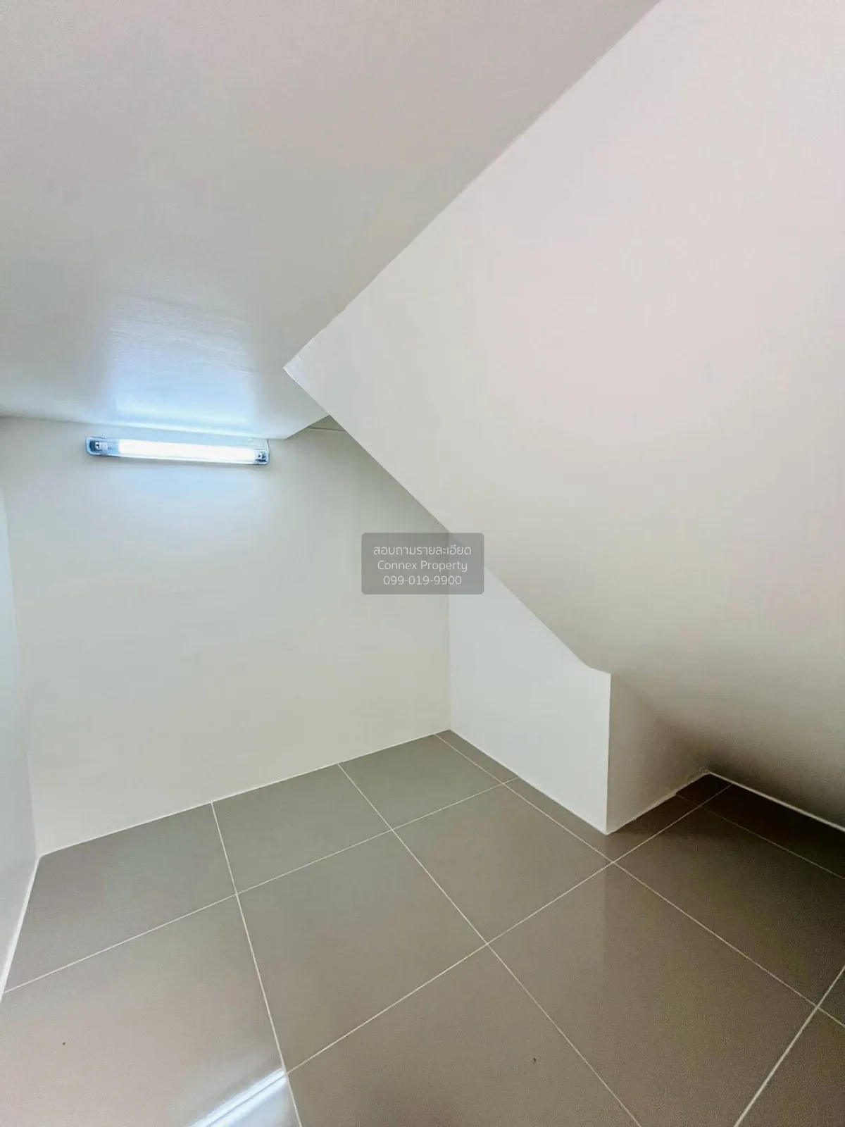 For Sale Townhouse/Townhome  , Baan Pruksa 18 Bangyai , newly ren