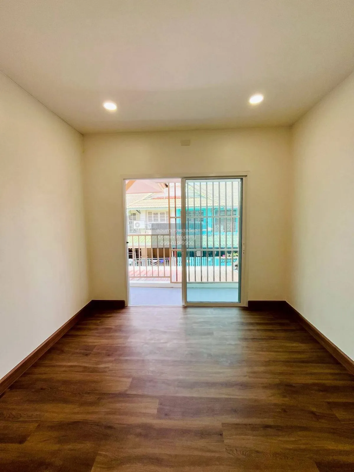 For Sale Townhouse/Townhome  , Baan Pruksa 18 Bangyai , newly ren