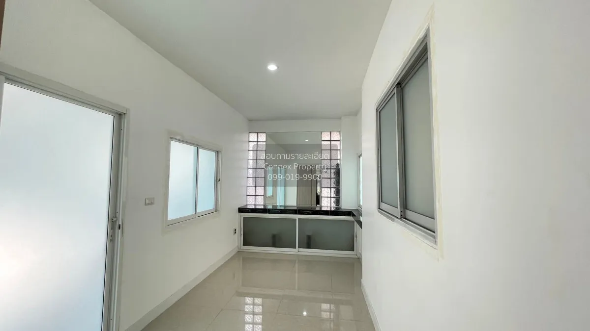 For Rent House , Baan Lalin The Young Executive Onnut-Wongwaen - 