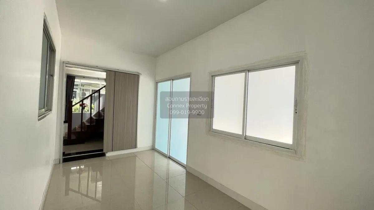 For Rent House , Baan Lalin The Young Executive Onnut-Wongwaen - 