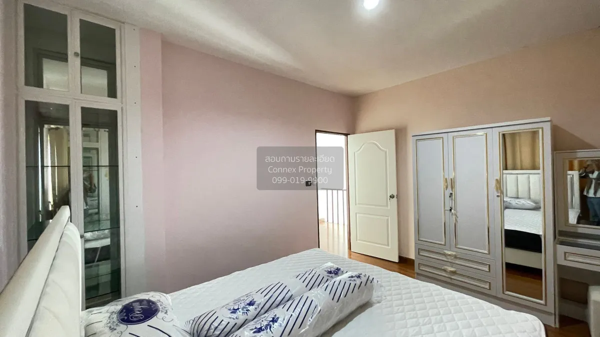 For Rent House , Baan Lalin The Young Executive Onnut-Wongwaen - 
