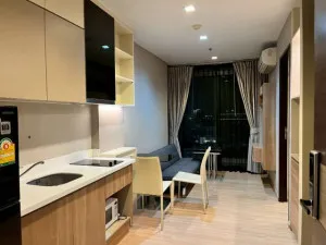 เช่าคอนโด  ริทึ่ม สาทร BTS-สะพานตากสิน ทุ่งมหาเมฆ เขต สาทร กรุงเทพ CX-159434
