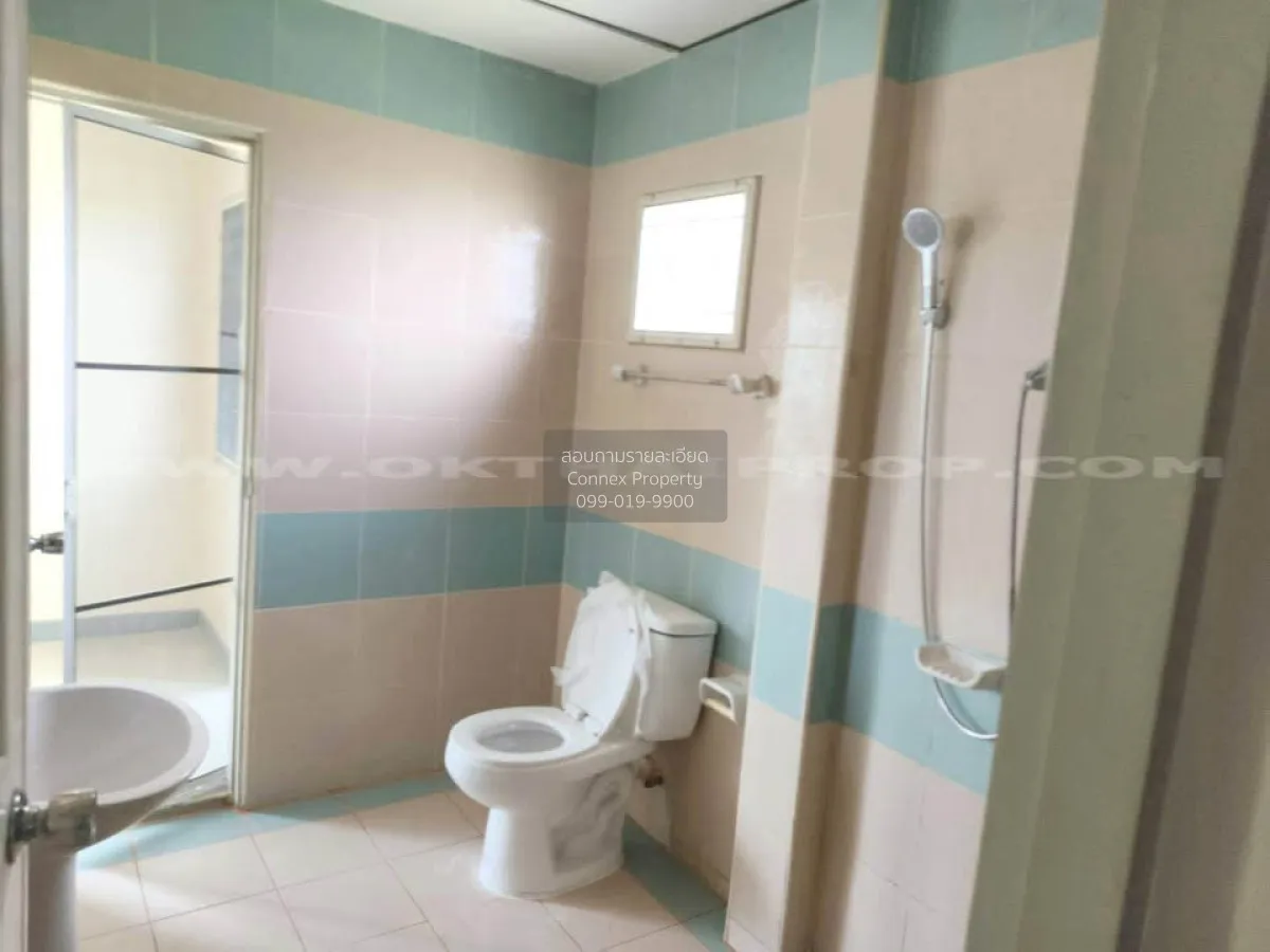 For Sale Townhouse/Townhome  , Baan Wanicha Soi Kantana , newly r