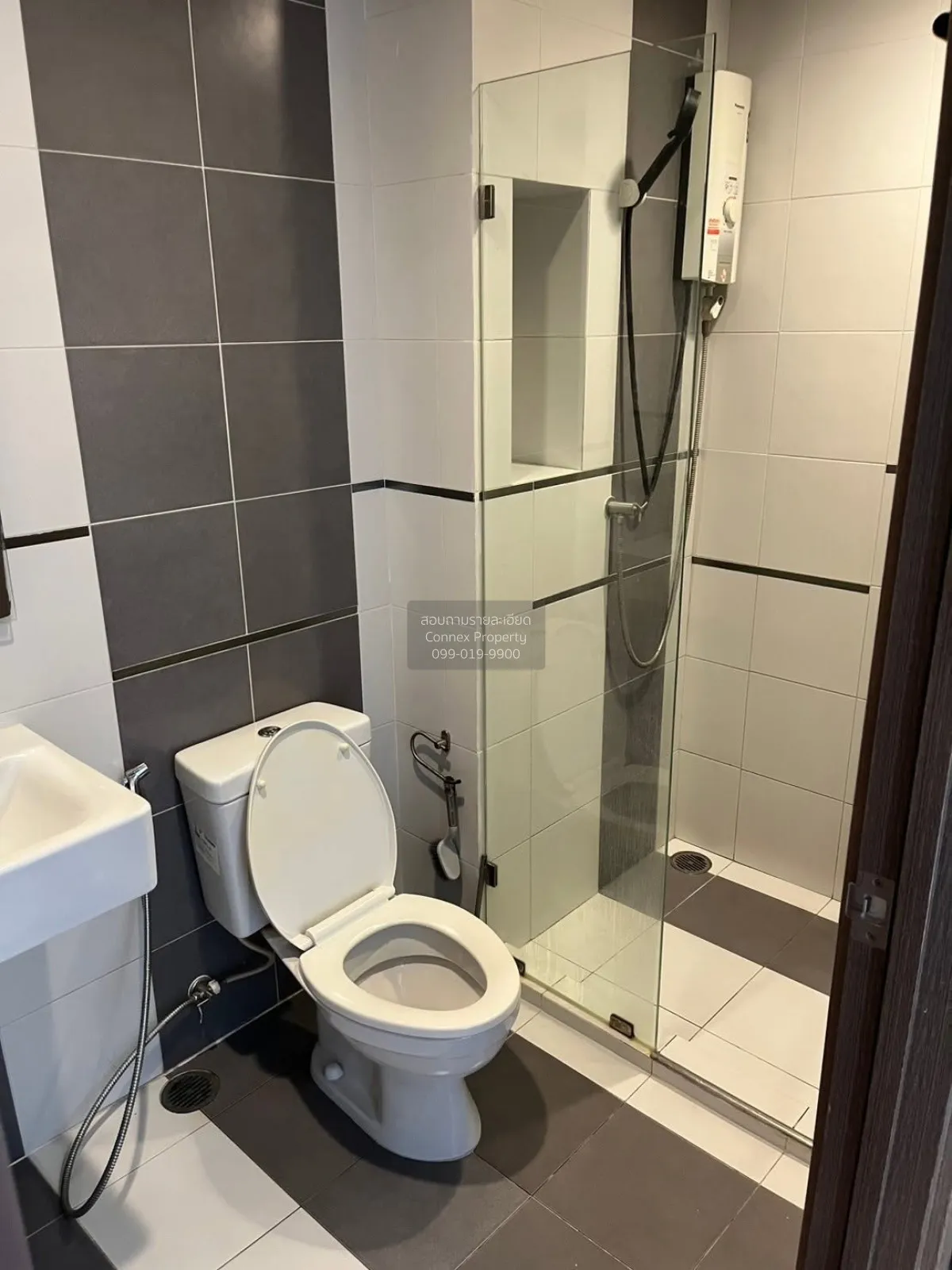 For Rent Condo , The Base Sukhumvit 77 , high floor , BTS-On Nut 