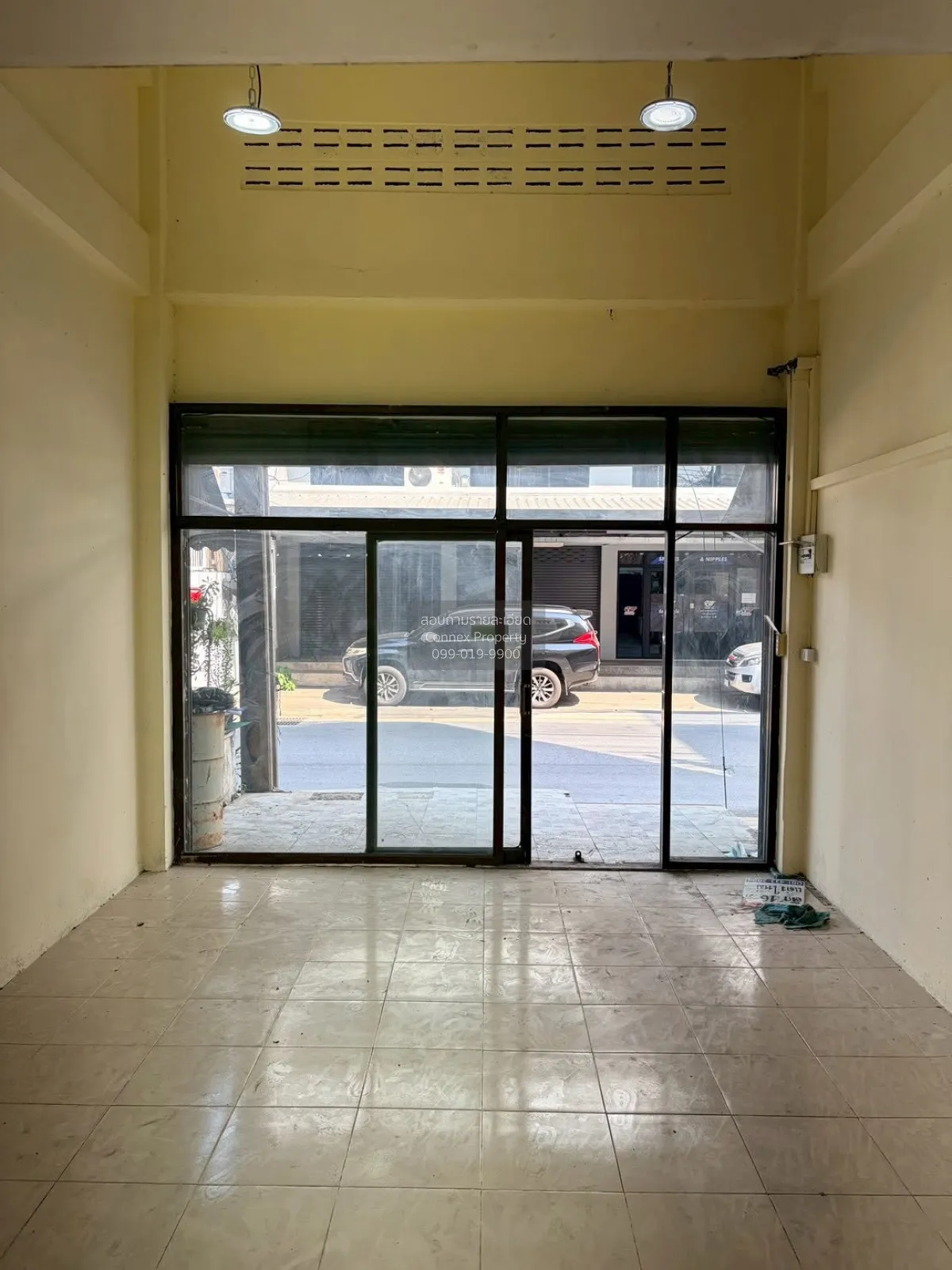 For Sale 3.5-story commercial building on Suk Sawat Road , newly  2