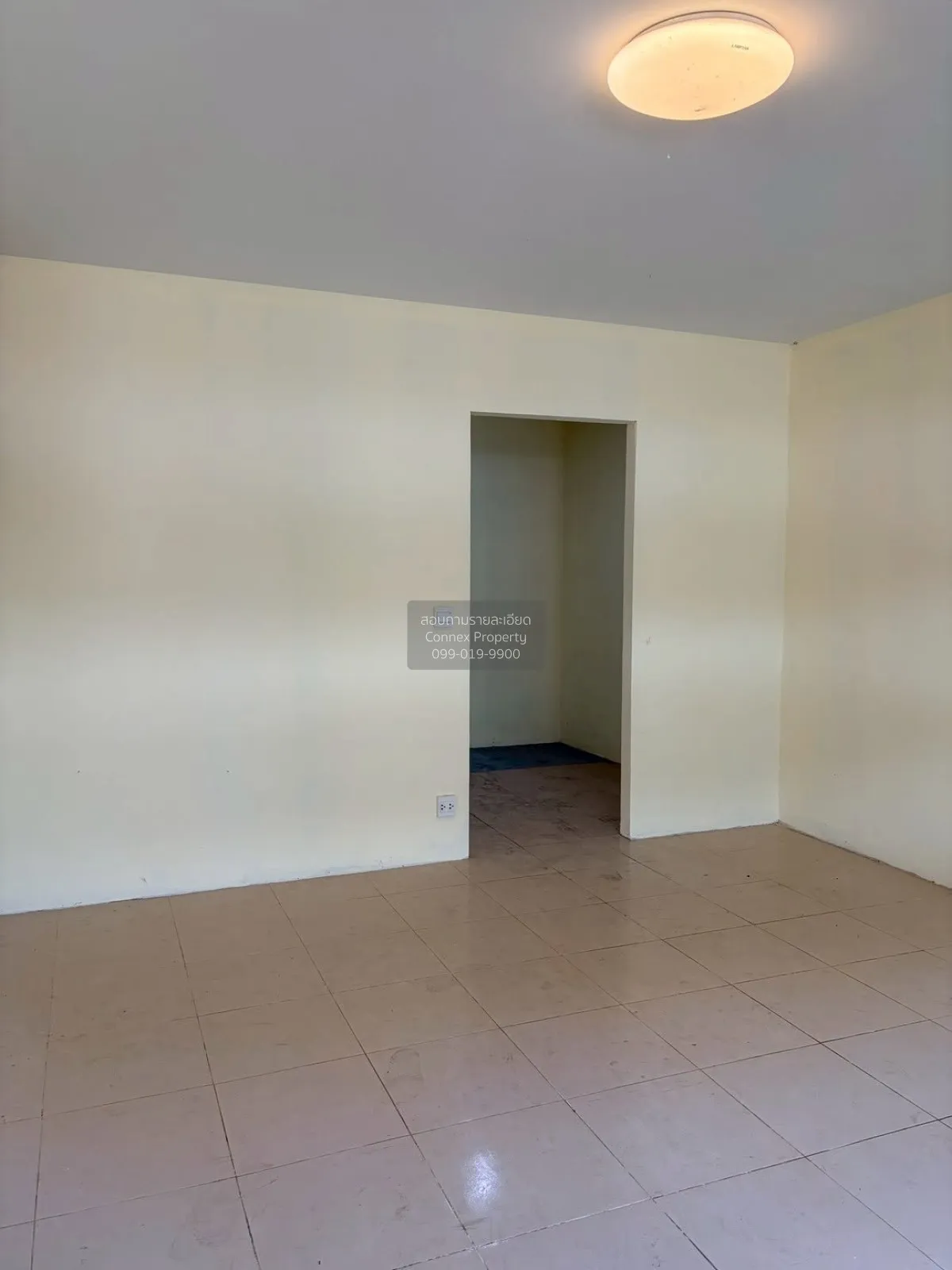 For Sale 3.5-story commercial building on Suk Sawat Road , newly 