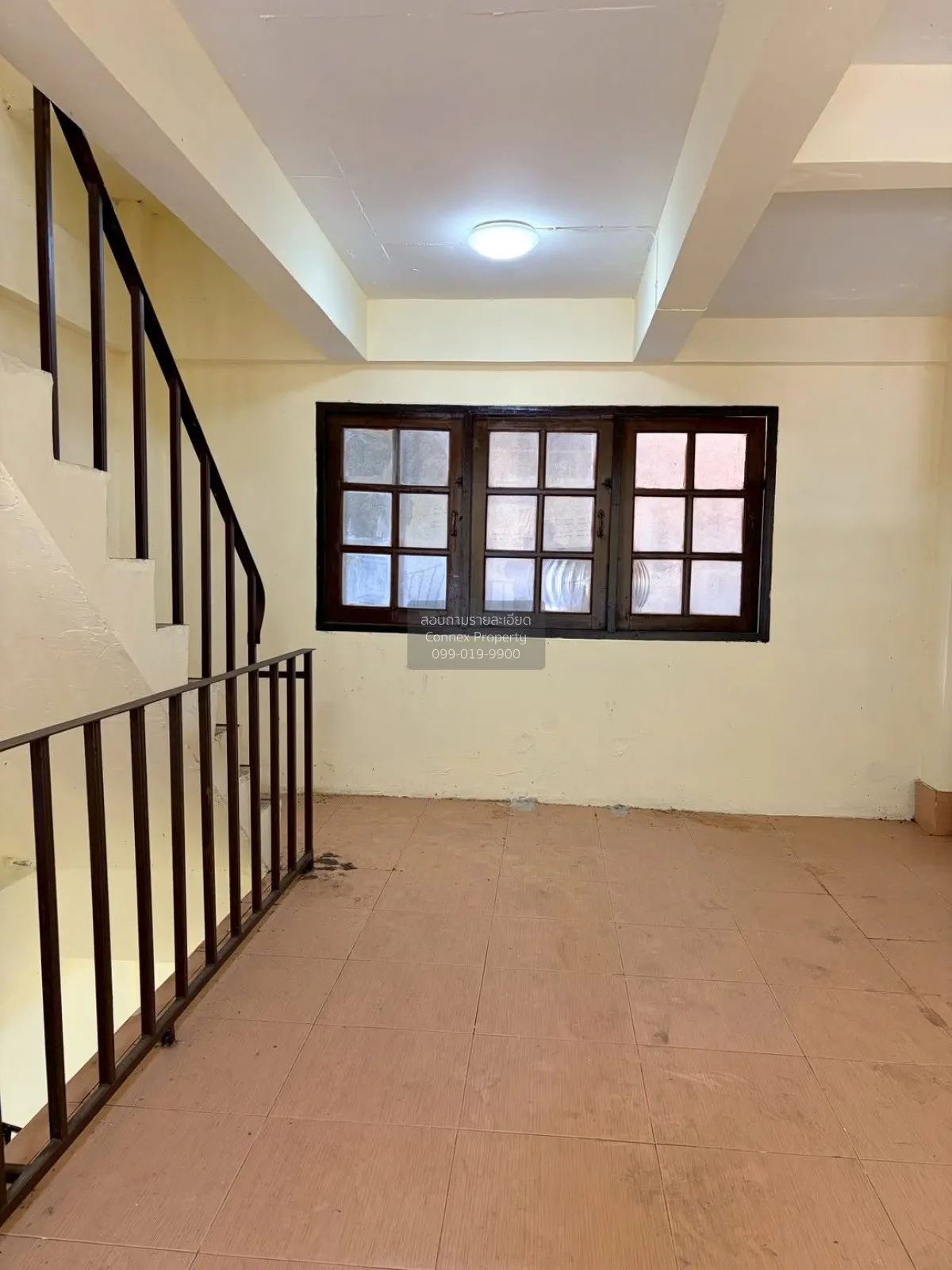 For Sale 3.5-story commercial building on Suk Sawat Road , newly 