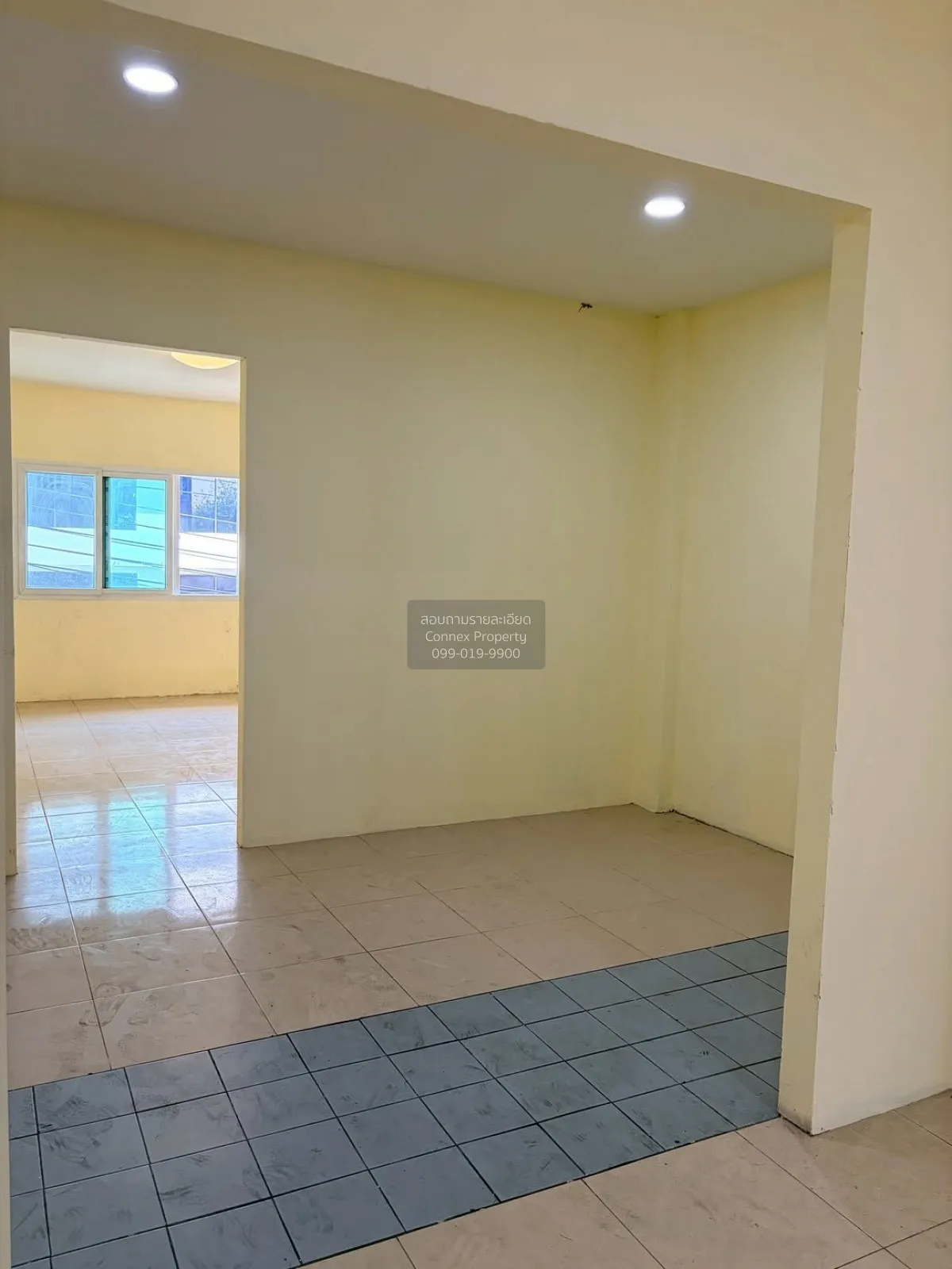 For Sale 3.5-story commercial building on Suk Sawat Road , newly 