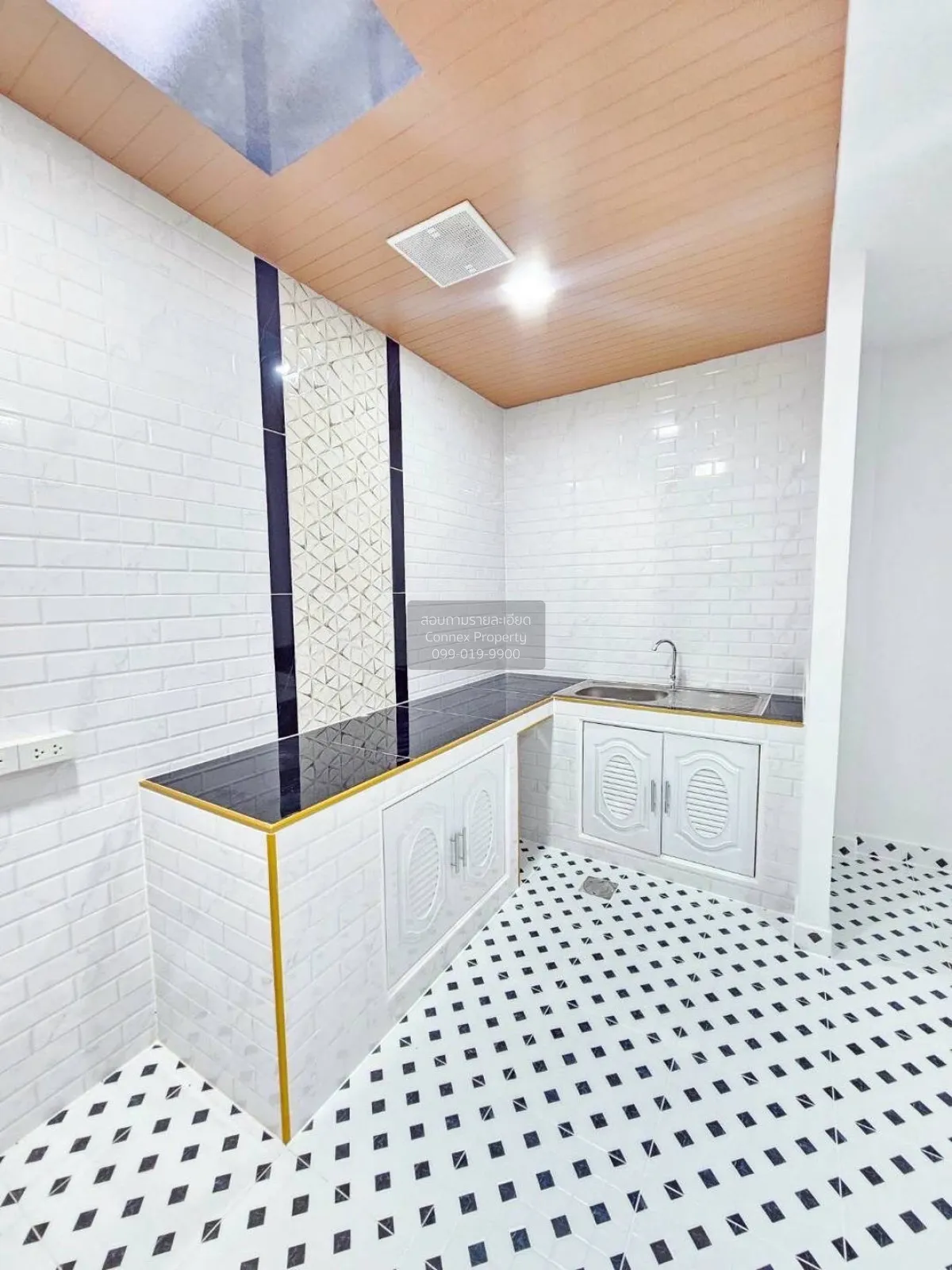 For Sale Townhouse/Townhome  , Praemaporn Place Rangsit Khlong 4 