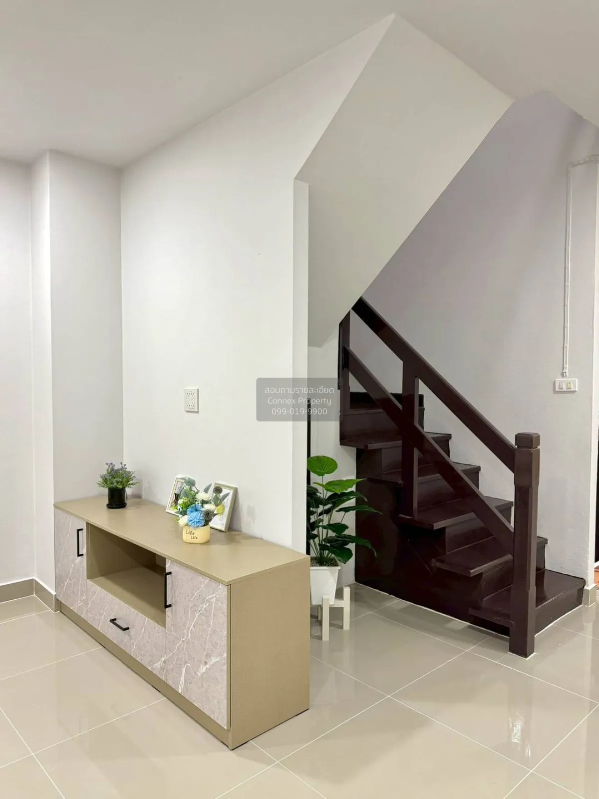 ขายทาวน์เฮ้าส์/ทาวน์โฮม  บ้านกานต์มณี รีโนเวทใหม่ บางบัวทอง บางบั