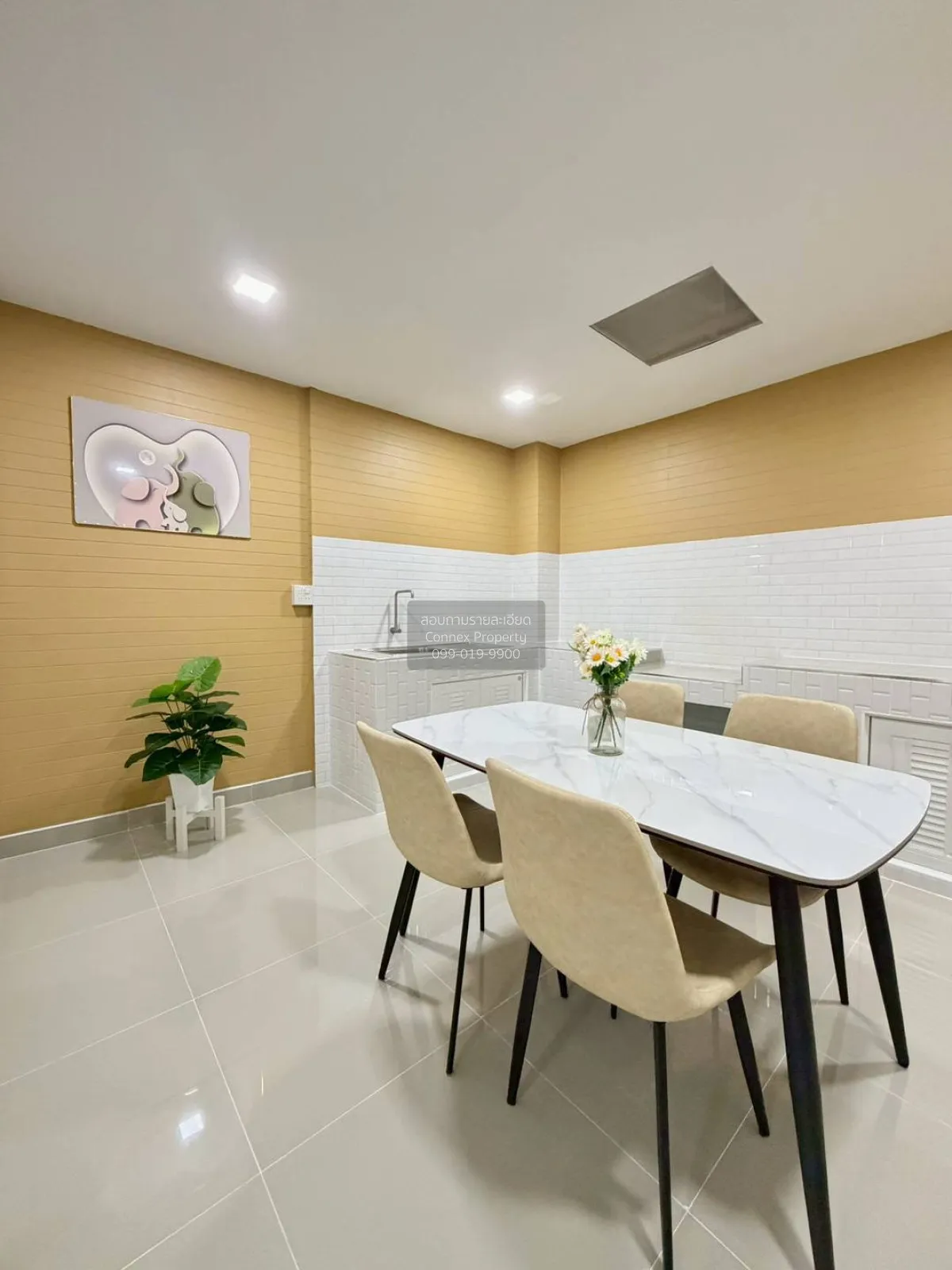 ขายทาวน์เฮ้าส์/ทาวน์โฮม  บ้านกานต์มณี รีโนเวทใหม่ บางบัวทอง บางบั