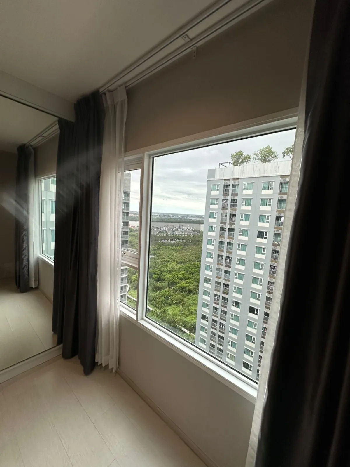 For Rent Condo , Aspire Erawan , nice view , high floor , river v