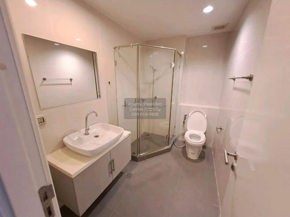 For Rent Townhouse/Townhome  , Patio Pattanakarn , Suan Luang , S