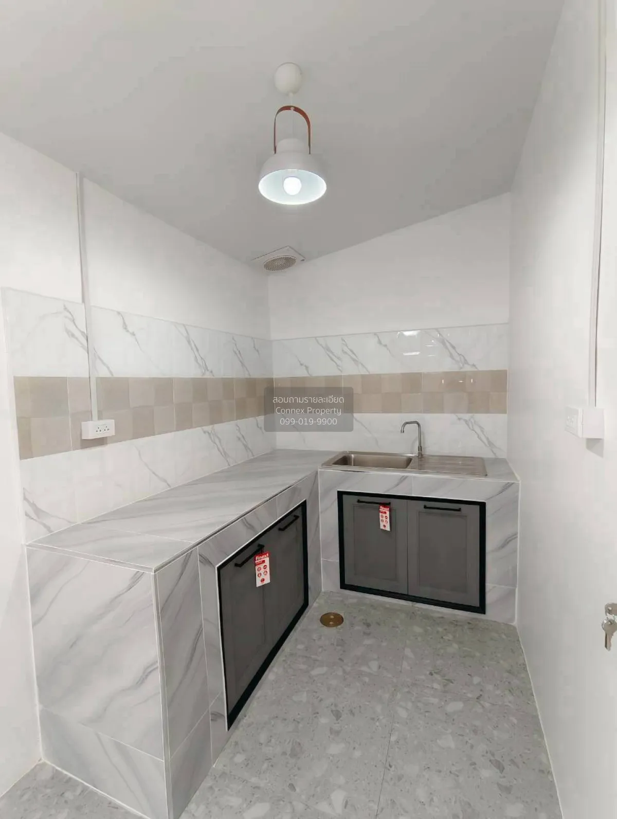 For Sale Townhouse/Townhome  , Baan Pruksa 21 Bang Yai , wide fro