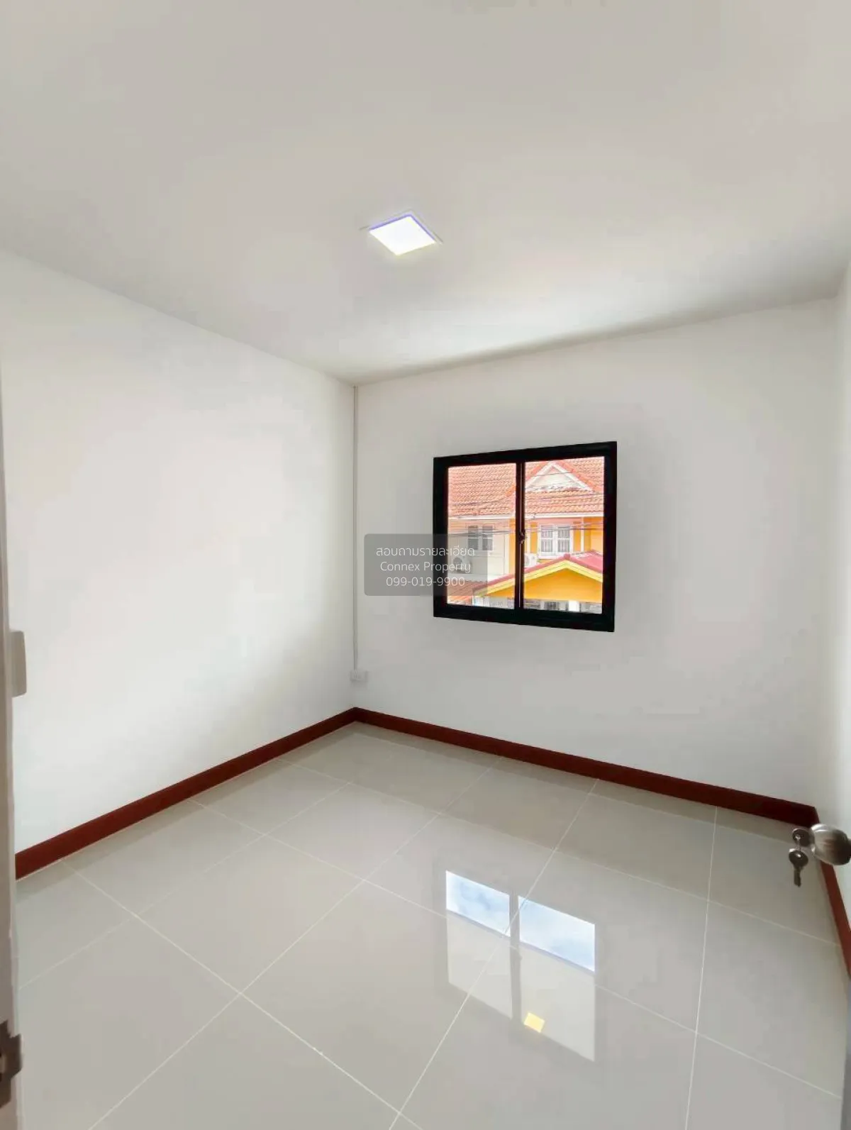 For Sale Townhouse/Townhome  , Baan Pruksa 21 Bang Yai , wide fro