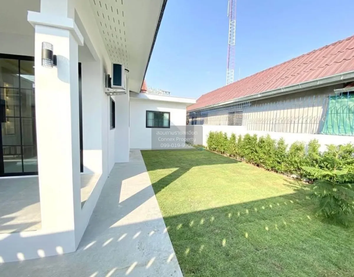 For Sale House , Baan Pannathorn 3 , Nong Prue , Bang Lamung , Ch