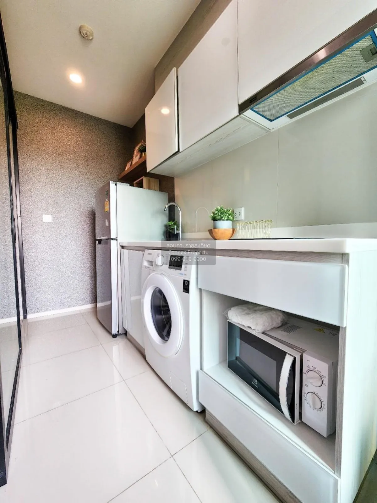 For Rent Condo , Life Asoke , MRT-Phetchaburi , Bang Kapi , Huai 