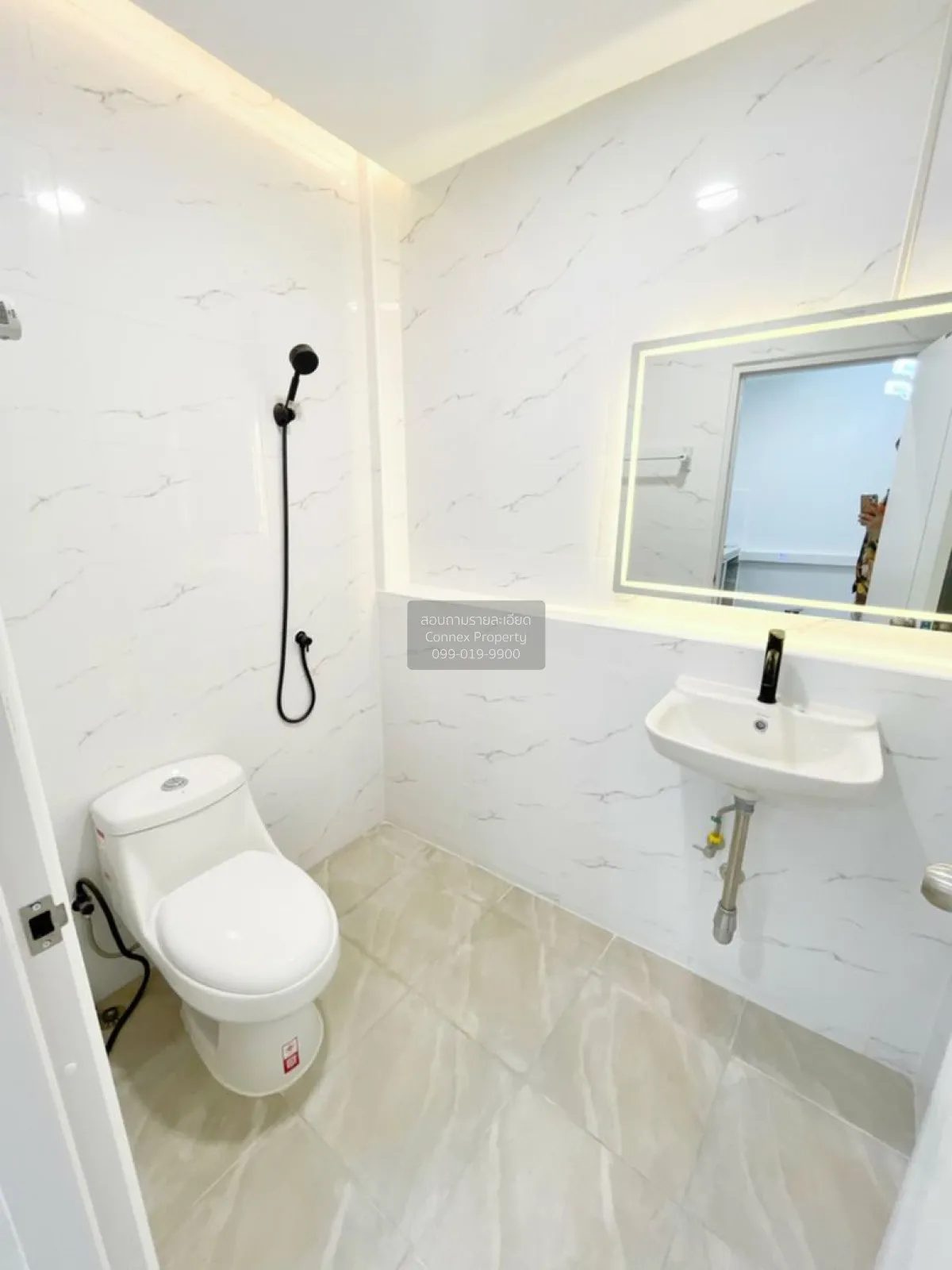For Sale Townhouse/Townhome  , Burapha 24 , Don Mueang , Don Muea