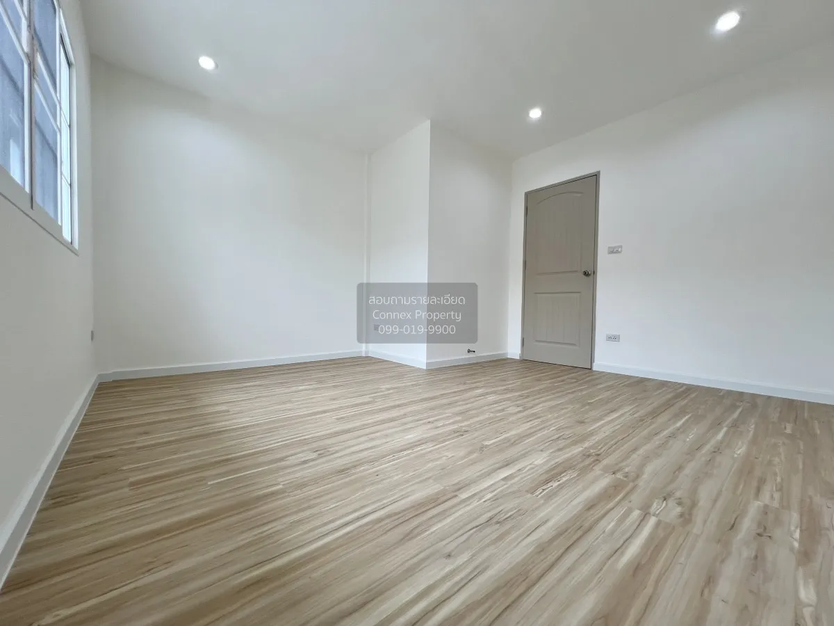 For Sale Townhouse/Townhome  , Baan Chatklao Villa , newly renova