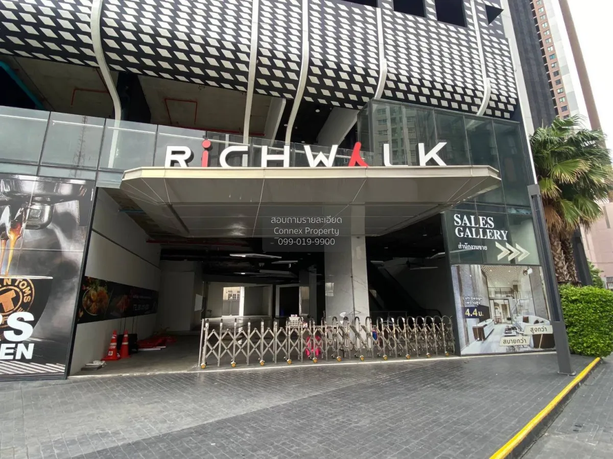 For Rent Commercial space , Rich walk Rama 9 - Srinakarin , Suan  2