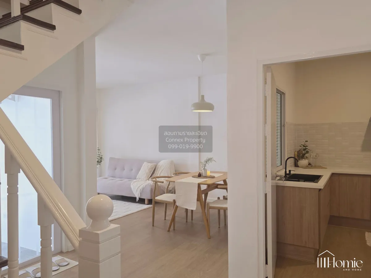 For Sale Townhouse/Townhome  , Baan Fah Piyarom Premier Park Rang 3