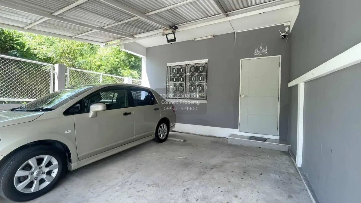 ขายทาวน์เฮาส์  2  ชั้น ห้องมุม 26 ตรว. ชุมชนบ้านปีกไม้ 5 - บ้านรี 3