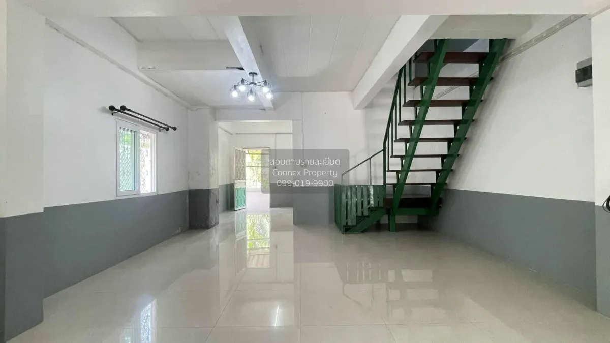 ขายทาวน์เฮาส์  2  ชั้น ห้องมุม 26 ตรว. ชุมชนบ้านปีกไม้ 5 - บ้านรี