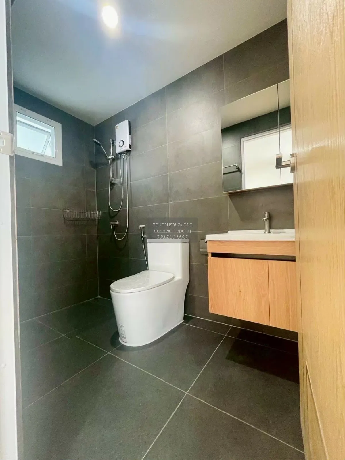 For Sale Detached house, Ladprao 64, Soi 8 , newly renovated , Wa