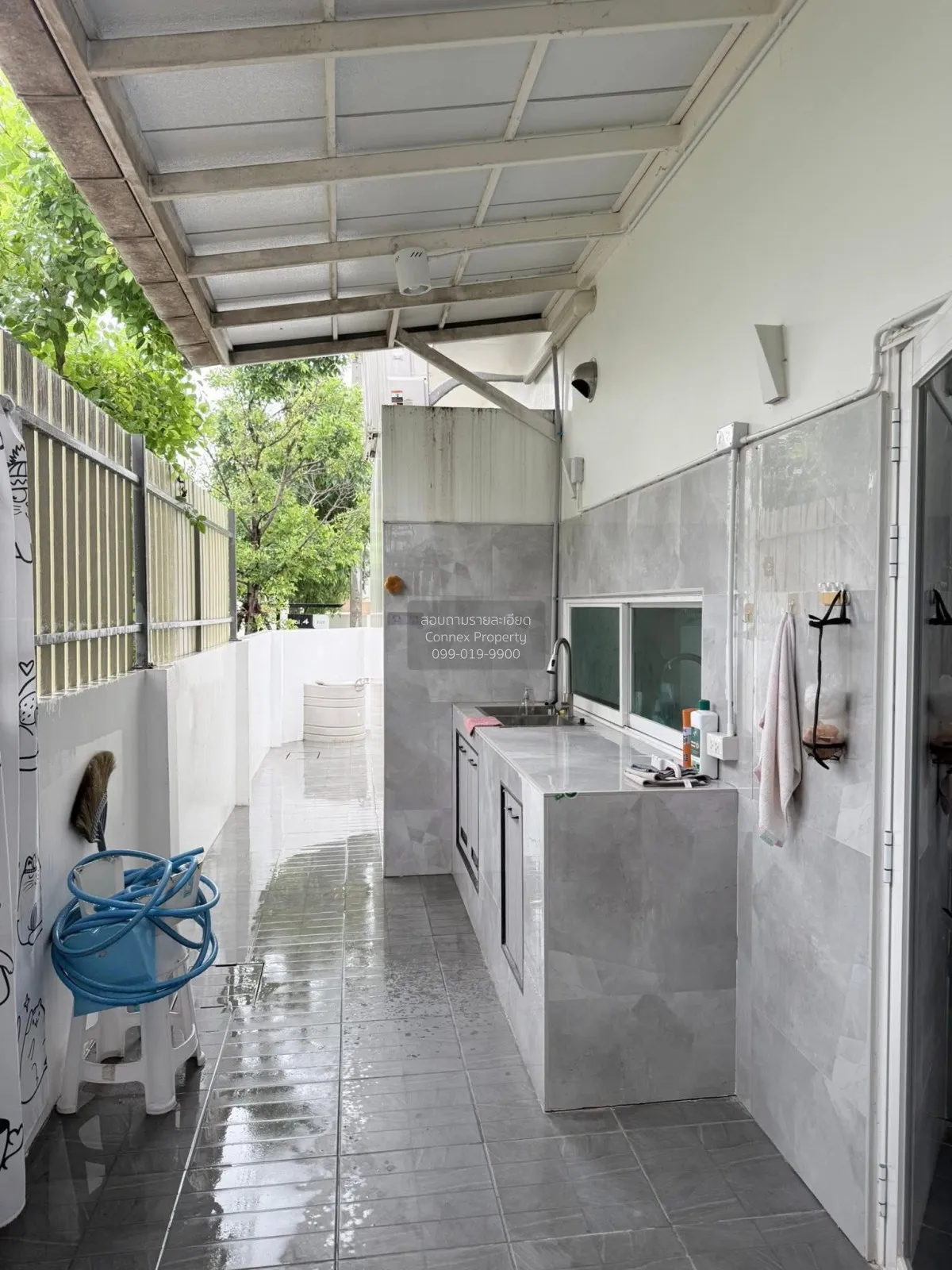 For Sale The Rux Ramintra-Jatuchok , corner unit , Sam Wa Tawan T