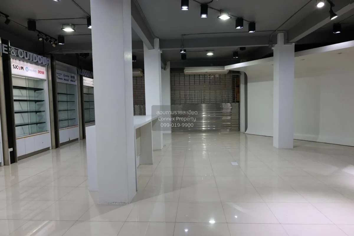 ขายอาคารพาณิชย์ ตรงข้ามเซ็นทรัลลาดพร้าว ชั้นสูง จอมพล  เขต จตุจัก