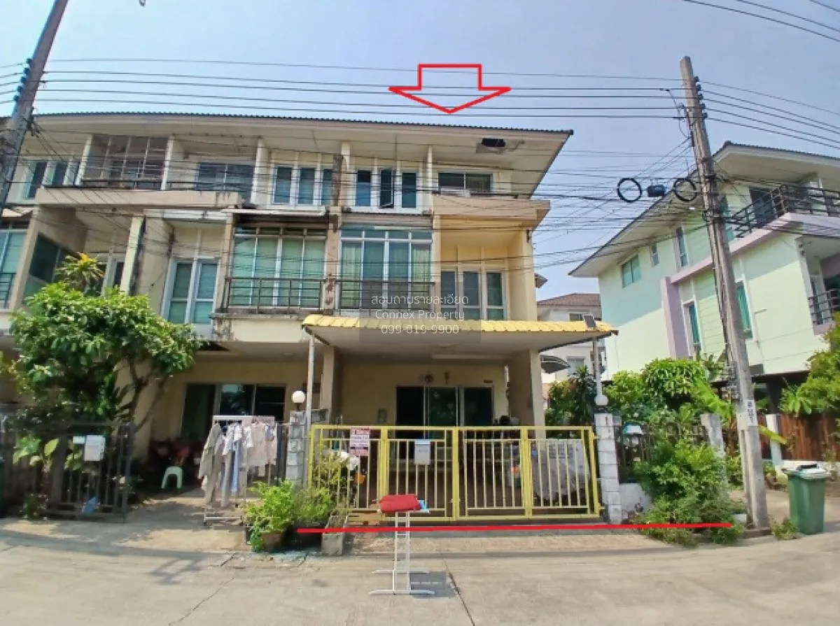 For Sale Townhouse/Townhome  , Vista Avenue Petchkasem 81 , Nong  1