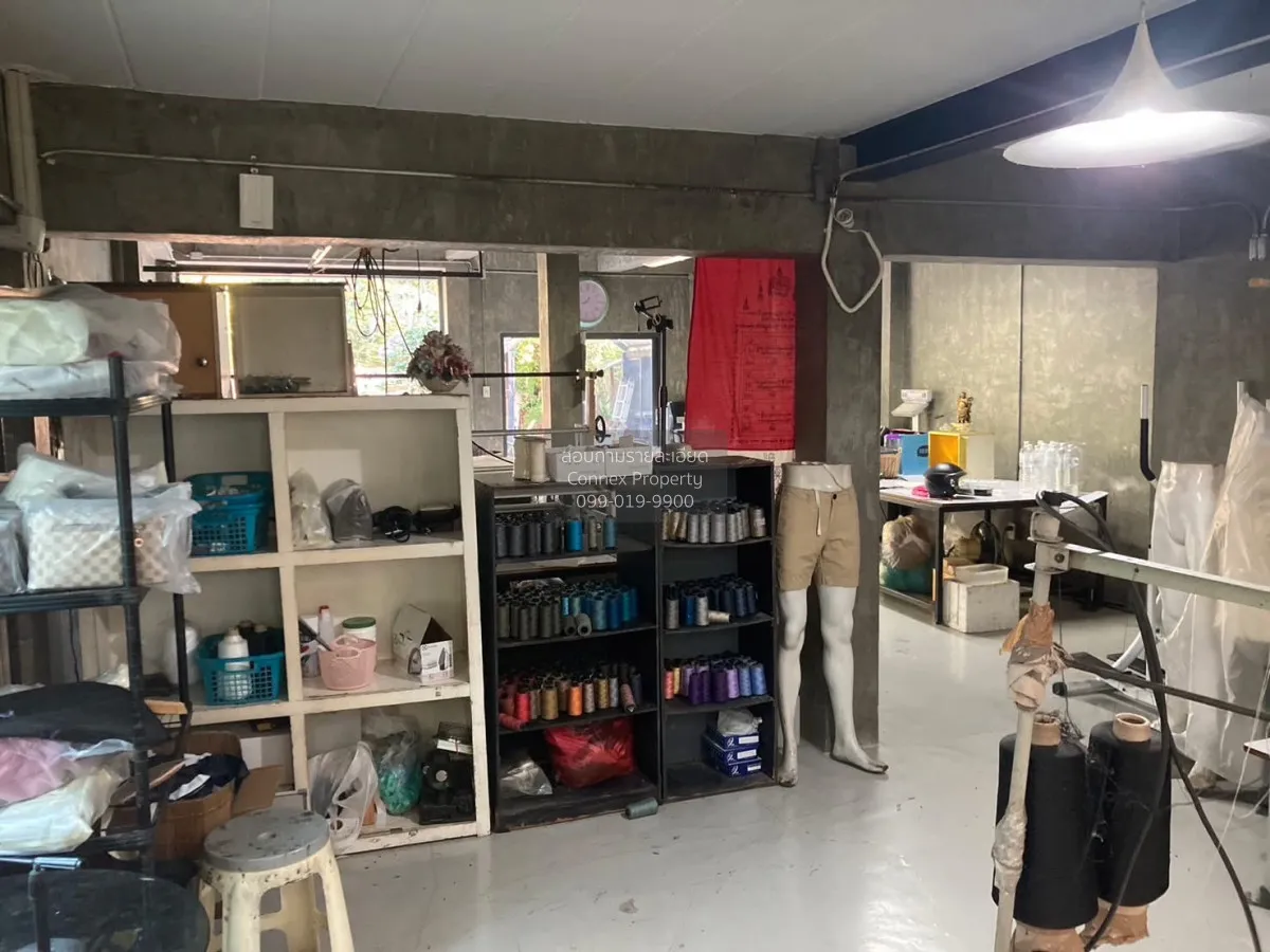 ขายบ้านเดี่ยว 2.5 ชั้น พร้อมที่ดิน 206 ตร.วา ซอยติวานนท์-ปากเกร็ด