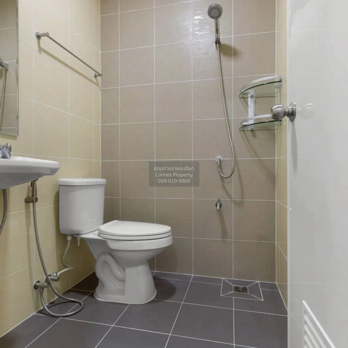 For Sale Townhouse/Townhome  , Budsarin Wongwaen-Rattanathibet , 