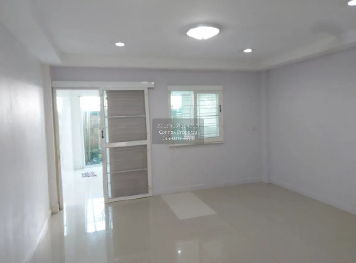 For Sale Townhouse/Townhome  , The First Home Wongwaen - Prachaut 4