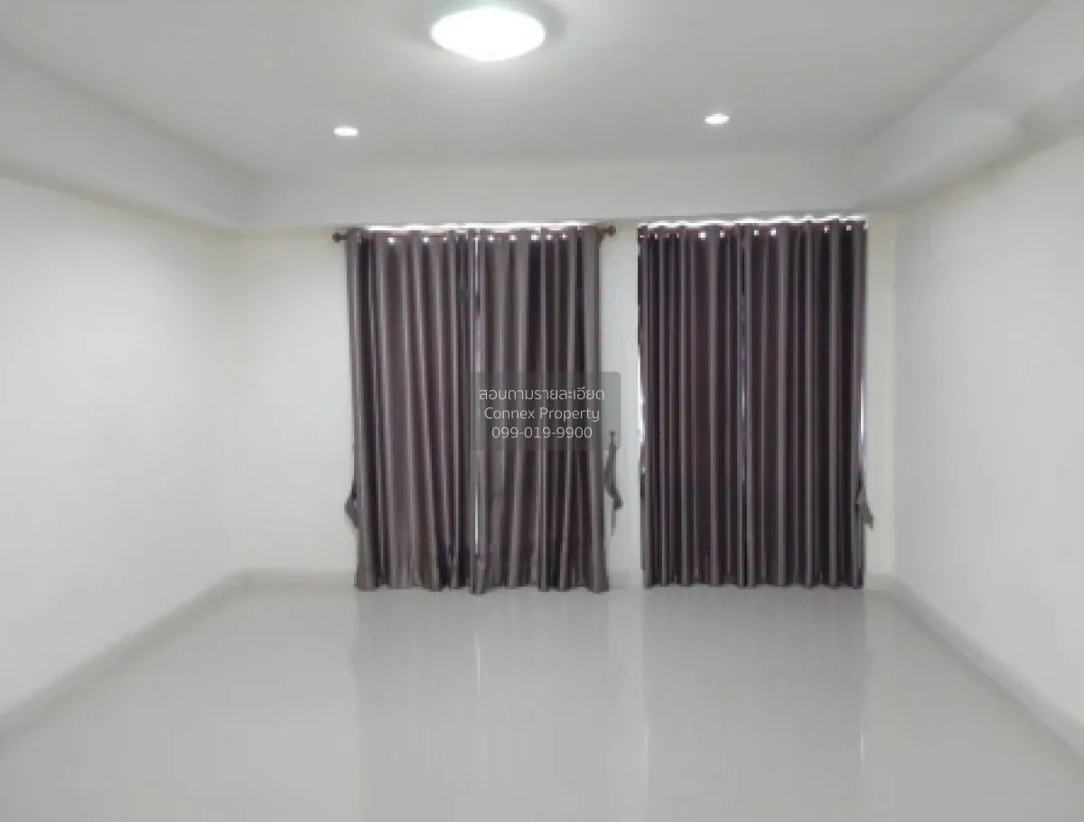 For Sale Townhouse/Townhome  , The First Home Wongwaen - Prachaut