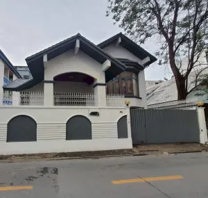 เช่าบ้านเดี่ยวรัชดา 36  แขวงจันทรเกษม เขต จตุจักร กรุงเทพ CX-160293