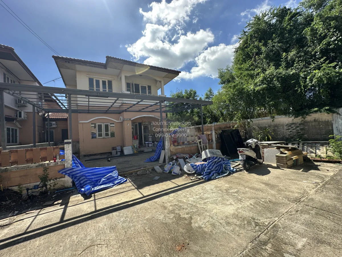 For Sale House , Ek Siam Village , corner unit , newly renovated  2