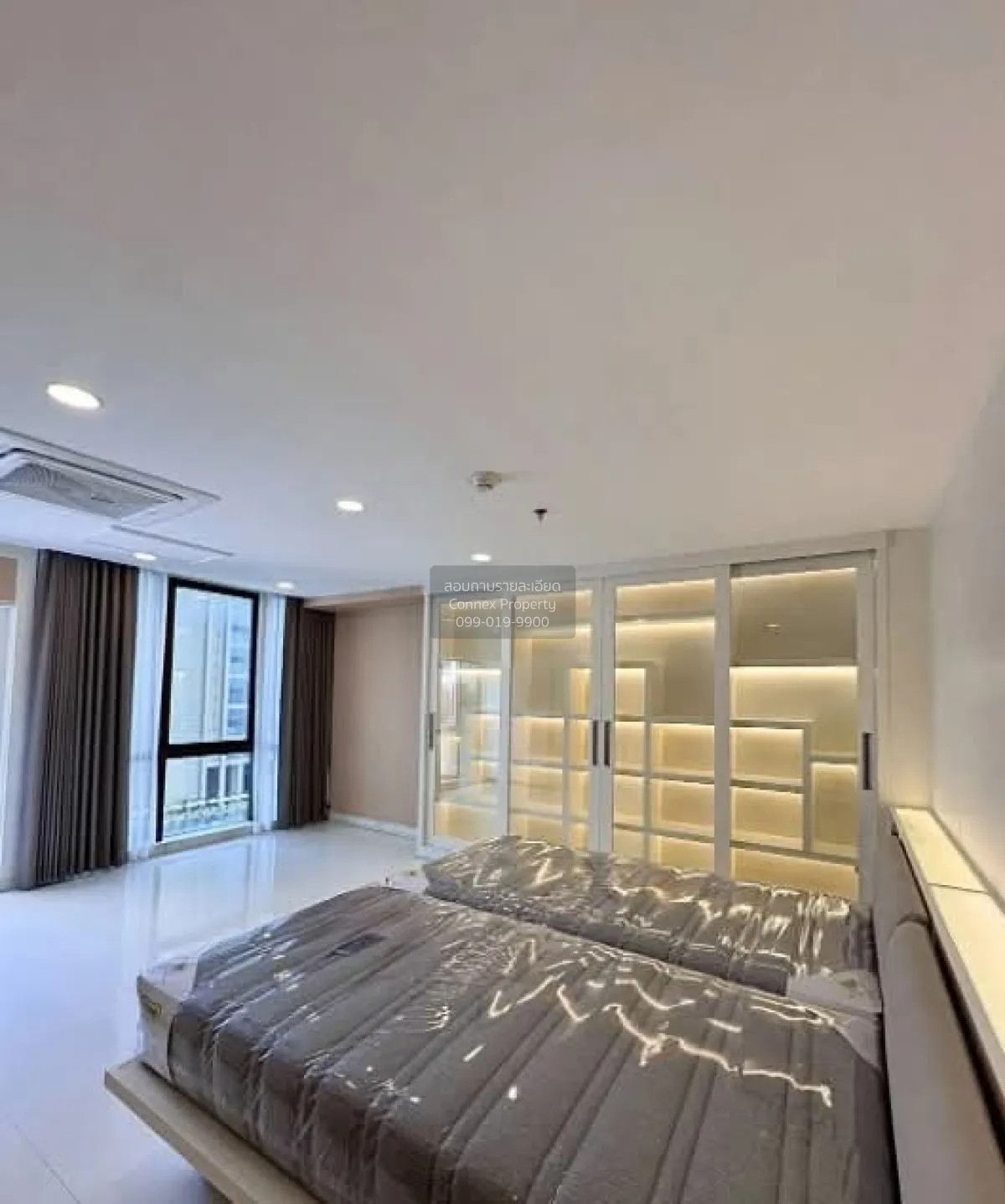 For Rent Condo , Lumpini Park View , Penthouse , high floor , wid