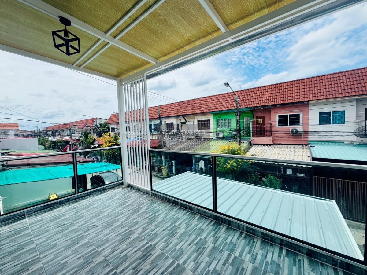 ขายทาวน์เฮ้าส์/ทาวน์โฮม  บ้านบัวทอง 4 บ้านกล้วย-ไทรน้อย รีโนเวทให