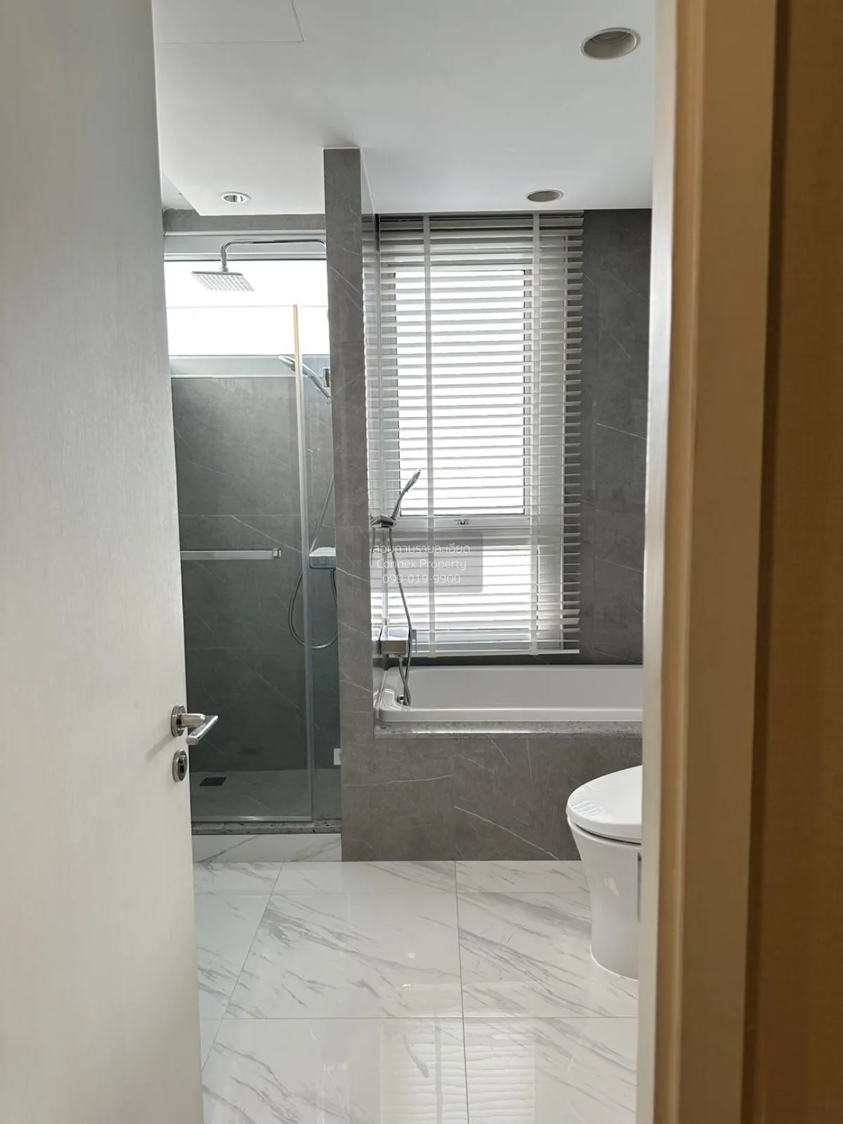 FOR RENT condo , Nusasiri Grand Condo , BTS-Ekkamai , Phra Khanon