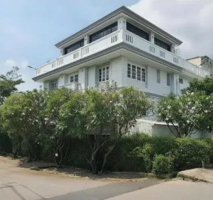 ขายบ้านเดี่ยว ใกล้สวนหลวง ร.9 หนองบอน เขต ประเวศ กรุงเทพ CX-160625